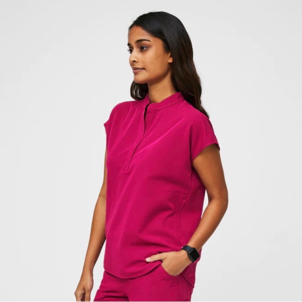 COPY - FIGS Ultra Rose scrubs